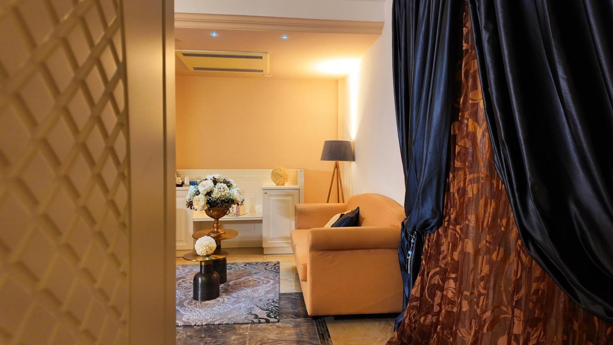 Regina Di Saba - Hotel Villa Per Ricevimenti Grottaminarda Εξωτερικό φωτογραφία
