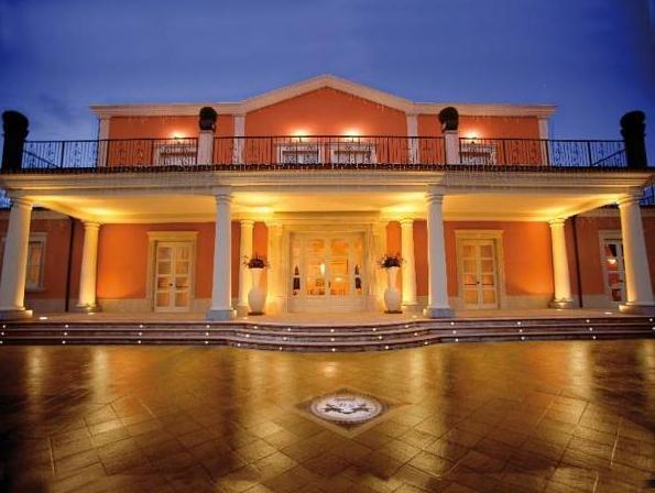 Regina Di Saba - Hotel Villa Per Ricevimenti Grottaminarda Εξωτερικό φωτογραφία