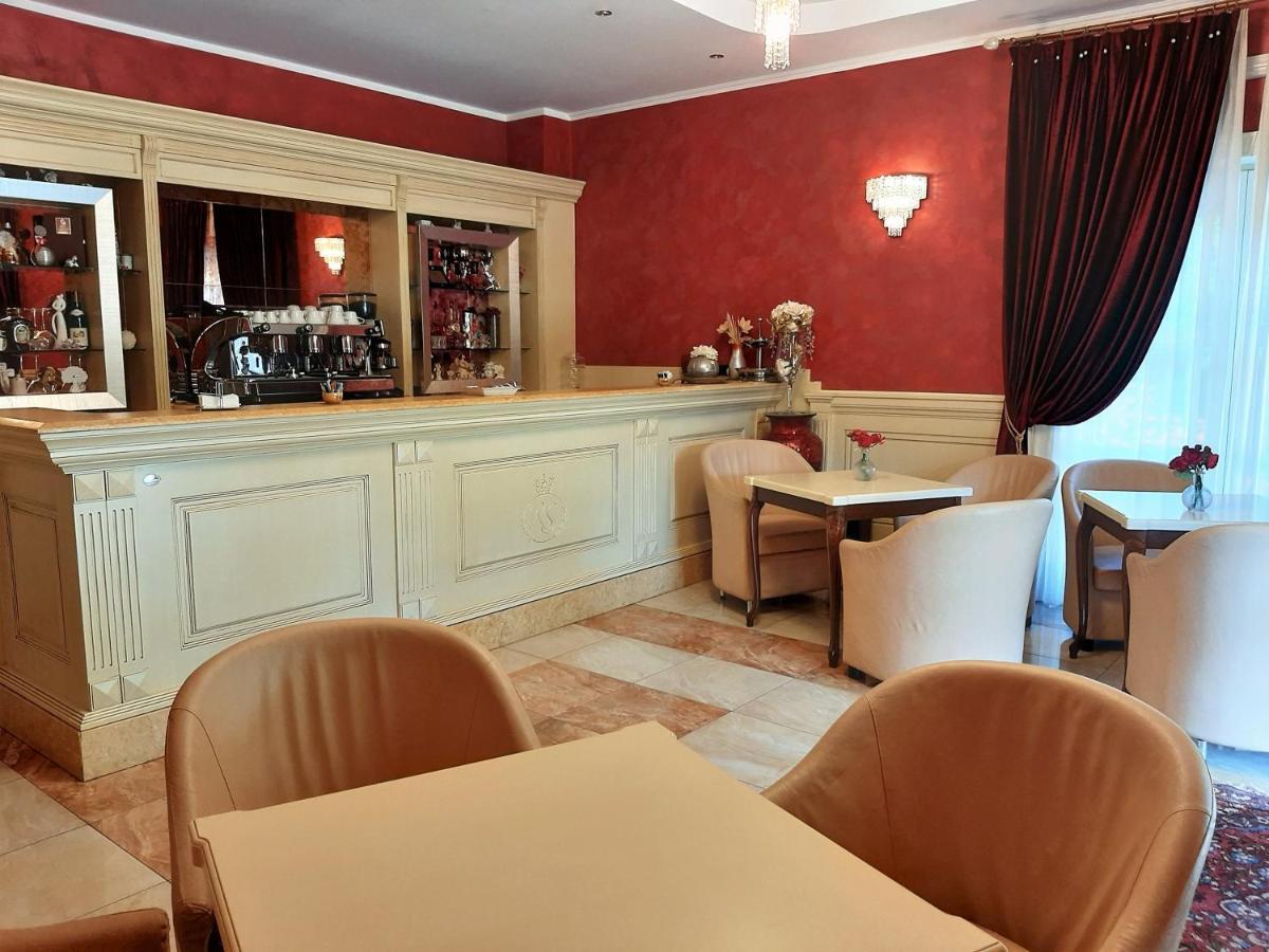 Regina Di Saba - Hotel Villa Per Ricevimenti Grottaminarda Εξωτερικό φωτογραφία