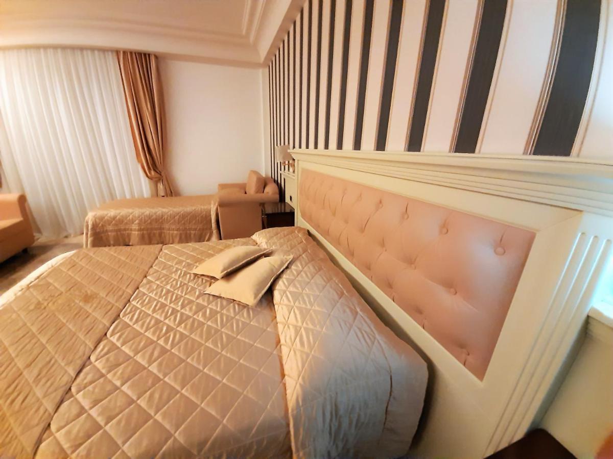 Regina Di Saba - Hotel Villa Per Ricevimenti Grottaminarda Εξωτερικό φωτογραφία